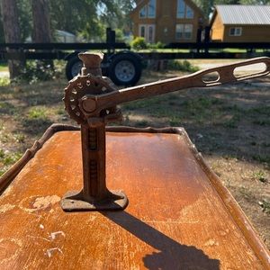 Ford Model T - Car Screw Jack - Antiques/Vintage/Collectible
